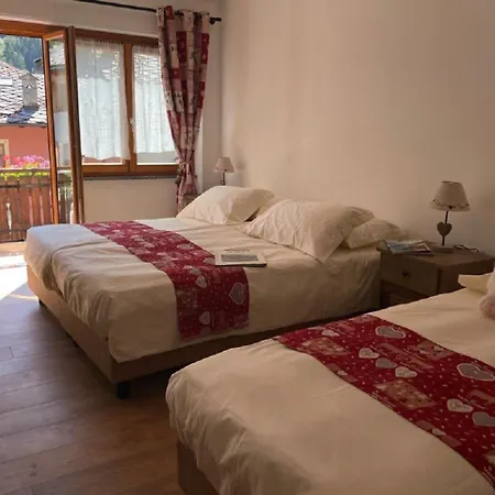 Maison Julie-lungo La Via Francigena