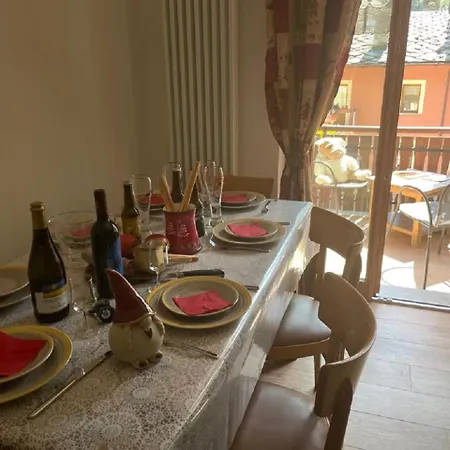 Maison Julie-lungo La Via Francigena Étroubles