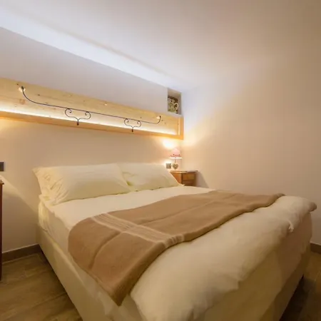 Maison Julie-lungo La Via Francigena Этрубль