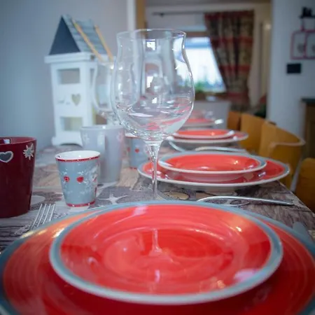 Maison Julie-lungo La Via Francigena Étroubles