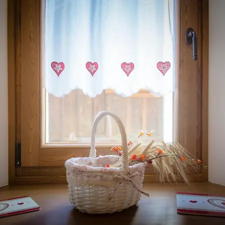 Maison Julie-lungo La Via Francigena Ferienhaus *