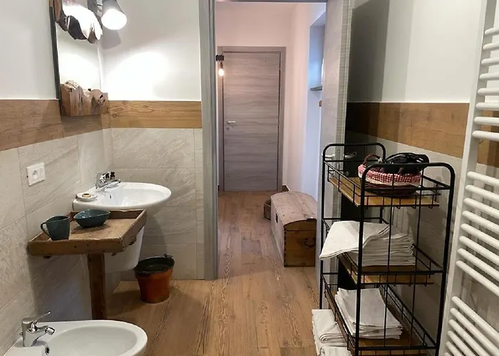 Feriehus Maison Julie-lungo La Via Francigena