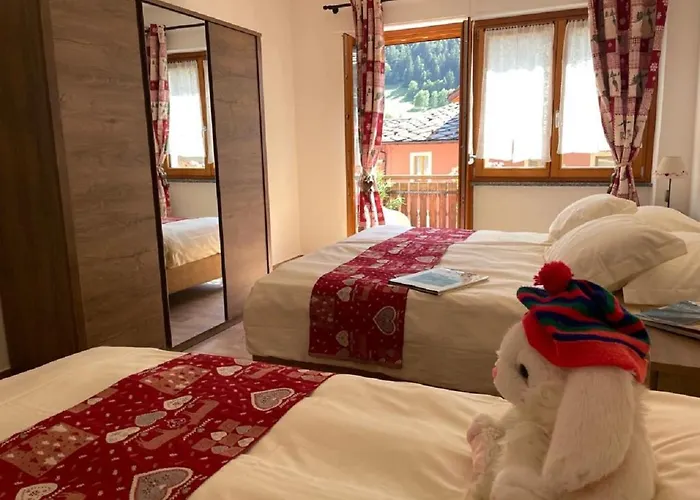 Maison Julie-lungo La Via Francigena Hébergement de vacances Étroubles