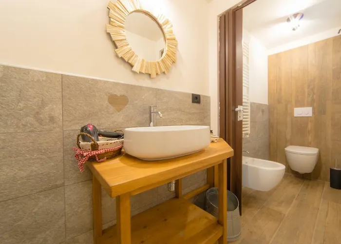 Feriehus Maison Julie-lungo La Via Francigena