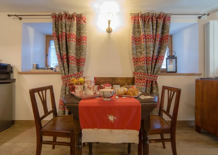 Maison Julie-lungo La Via Francigena * Étroubles